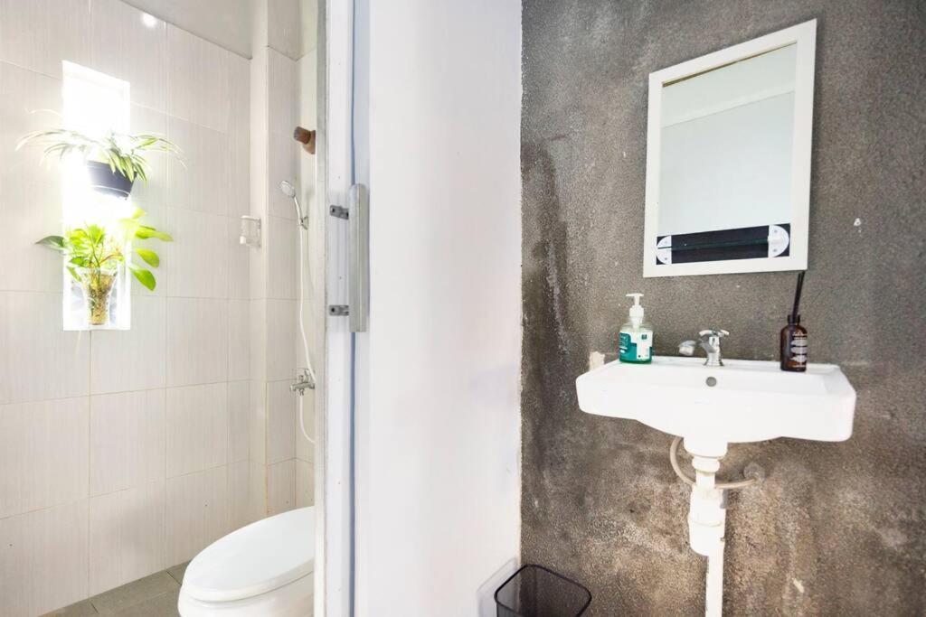 Hotel Teras Sabin Ngabean Esterno foto