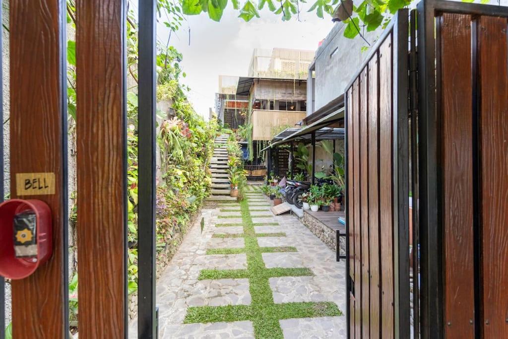 Hotel Teras Sabin Ngabean Esterno foto
